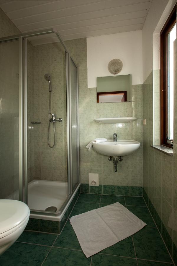 Pension ,,Vier Tore" Neubrandenburg Exterior foto
